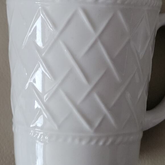 Totally Today Small Coffee Cups White Embossed Criss Cross Design Set of 5 - Picture 4 of 8